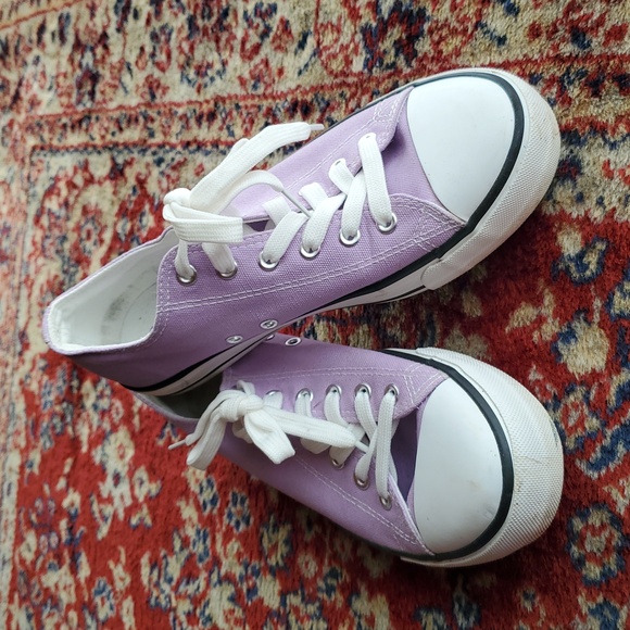 Cute Lavender Canvas Sneaker - Picture 1 of 4